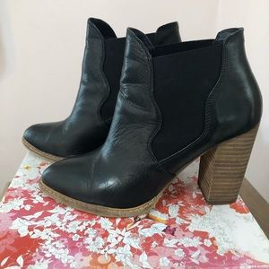 Chinese Laundry Zane Bootie